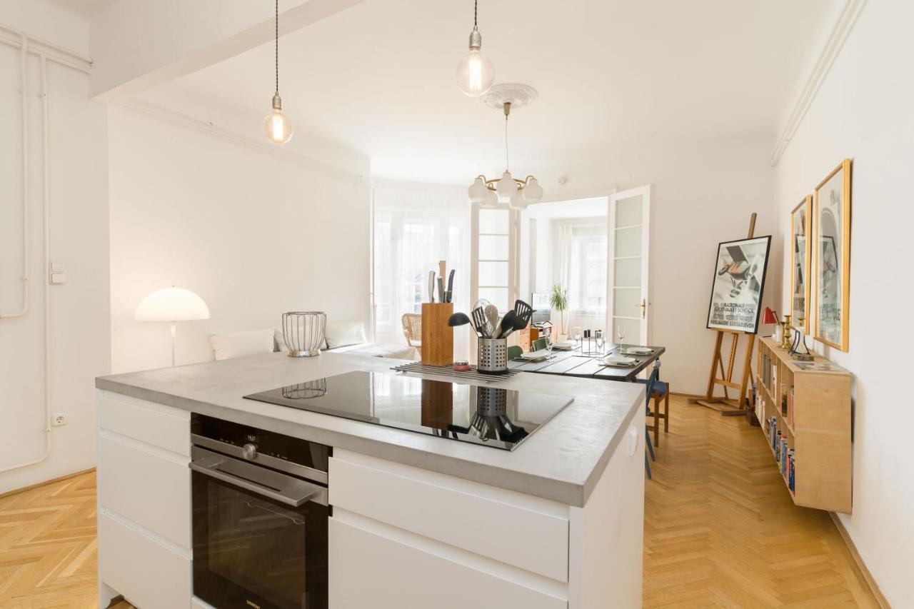 Klauzal Apartment W/3 Bedrooms, French Balcony 부다페스트 외부 사진