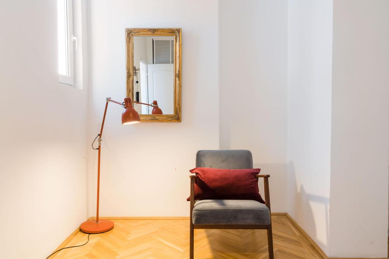 Klauzal Apartment W/3 Bedrooms, French Balcony 부다페스트 외부 사진