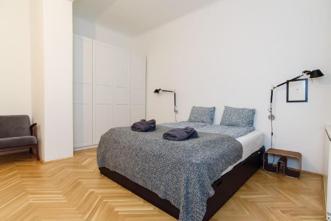 Klauzal Apartment W/3 Bedrooms, French Balcony 부다페스트 외부 사진