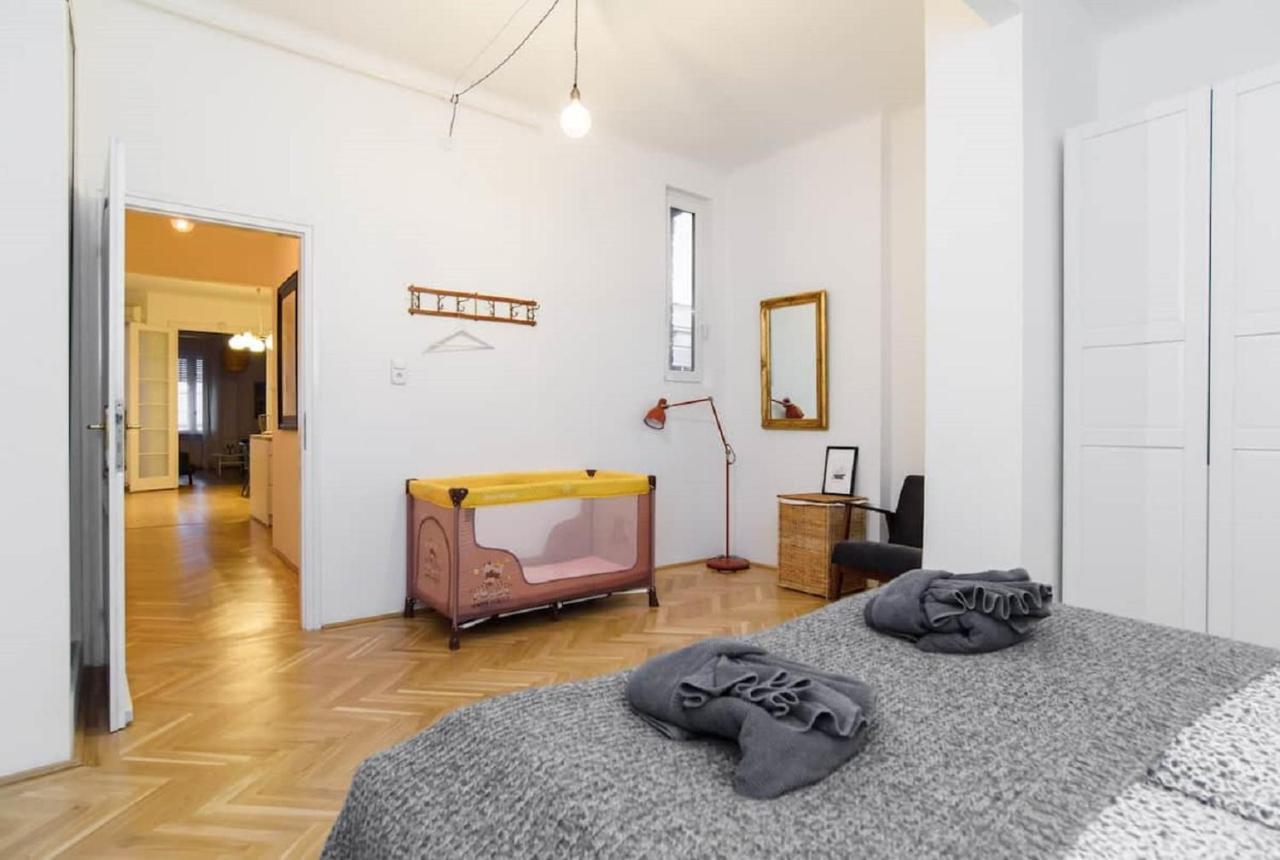 Klauzal Apartment W/3 Bedrooms, French Balcony 부다페스트 외부 사진