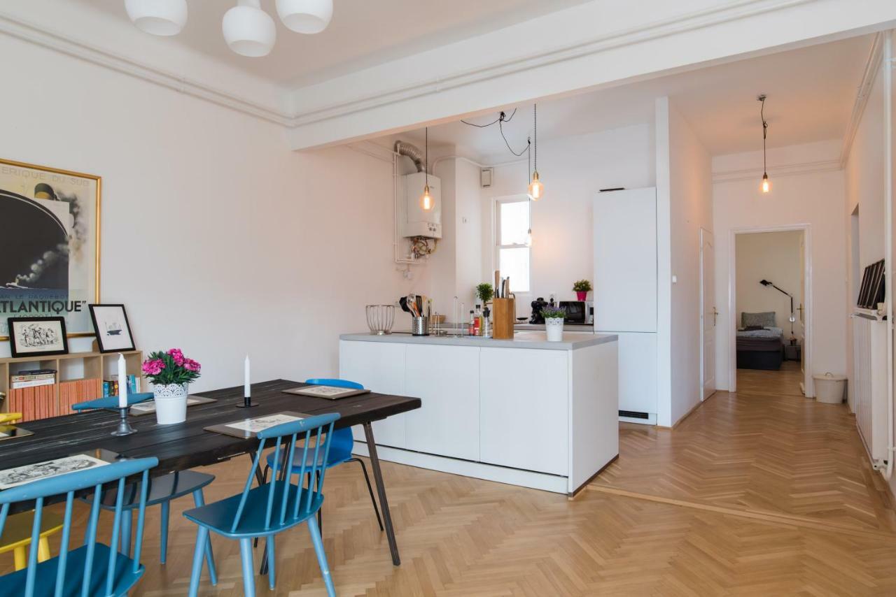 Klauzal Apartment W/3 Bedrooms, French Balcony 부다페스트 외부 사진