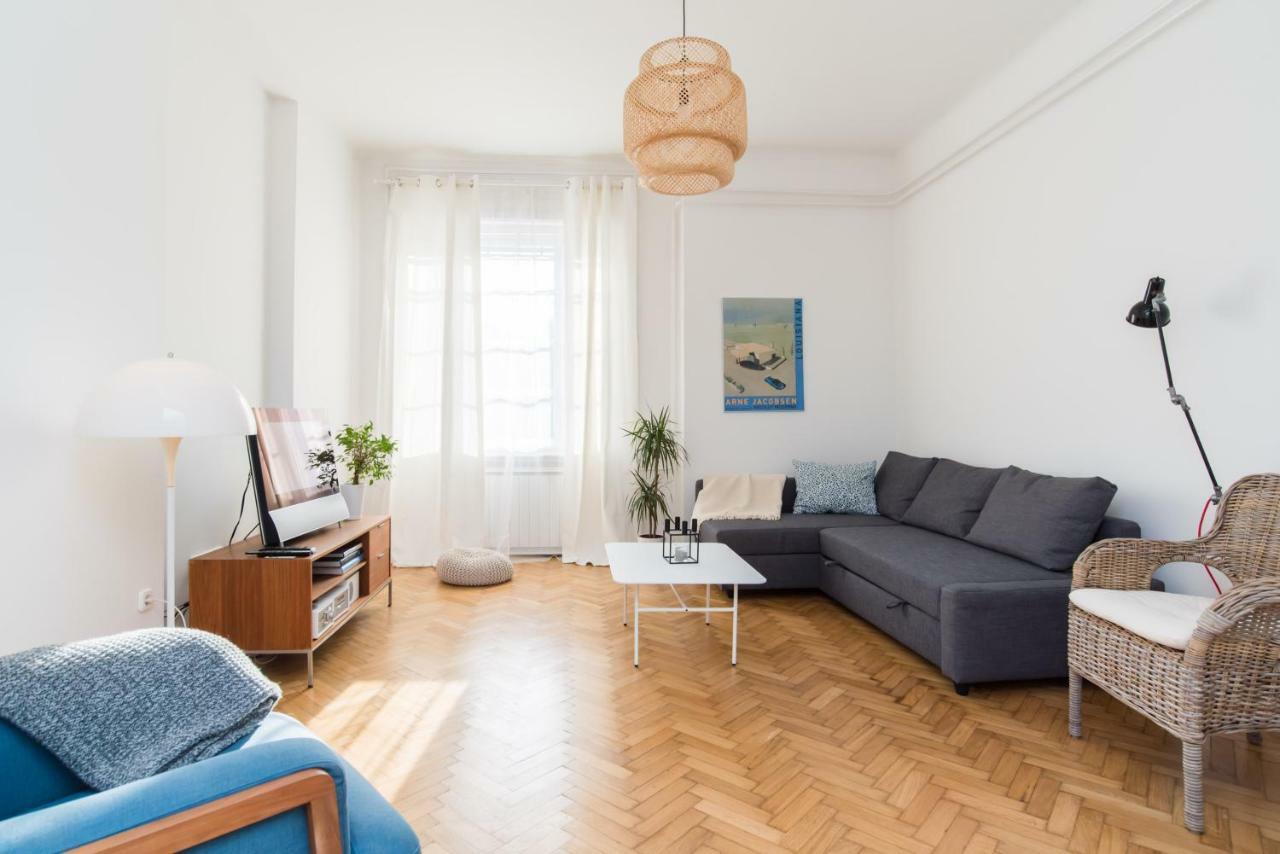 Klauzal Apartment W/3 Bedrooms, French Balcony 부다페스트 외부 사진